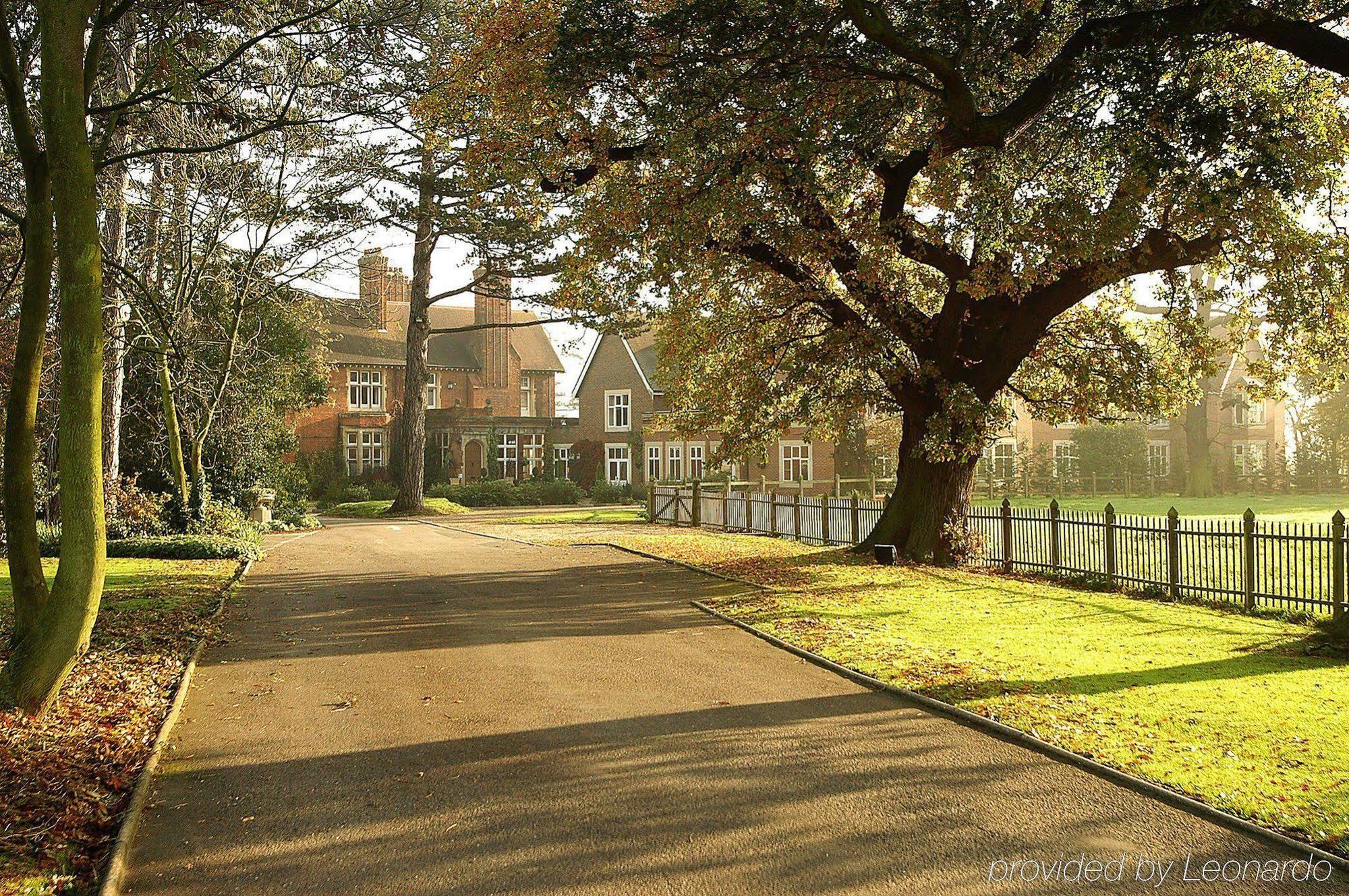Pontlands Park Hotel Chelmsford Exterior photo