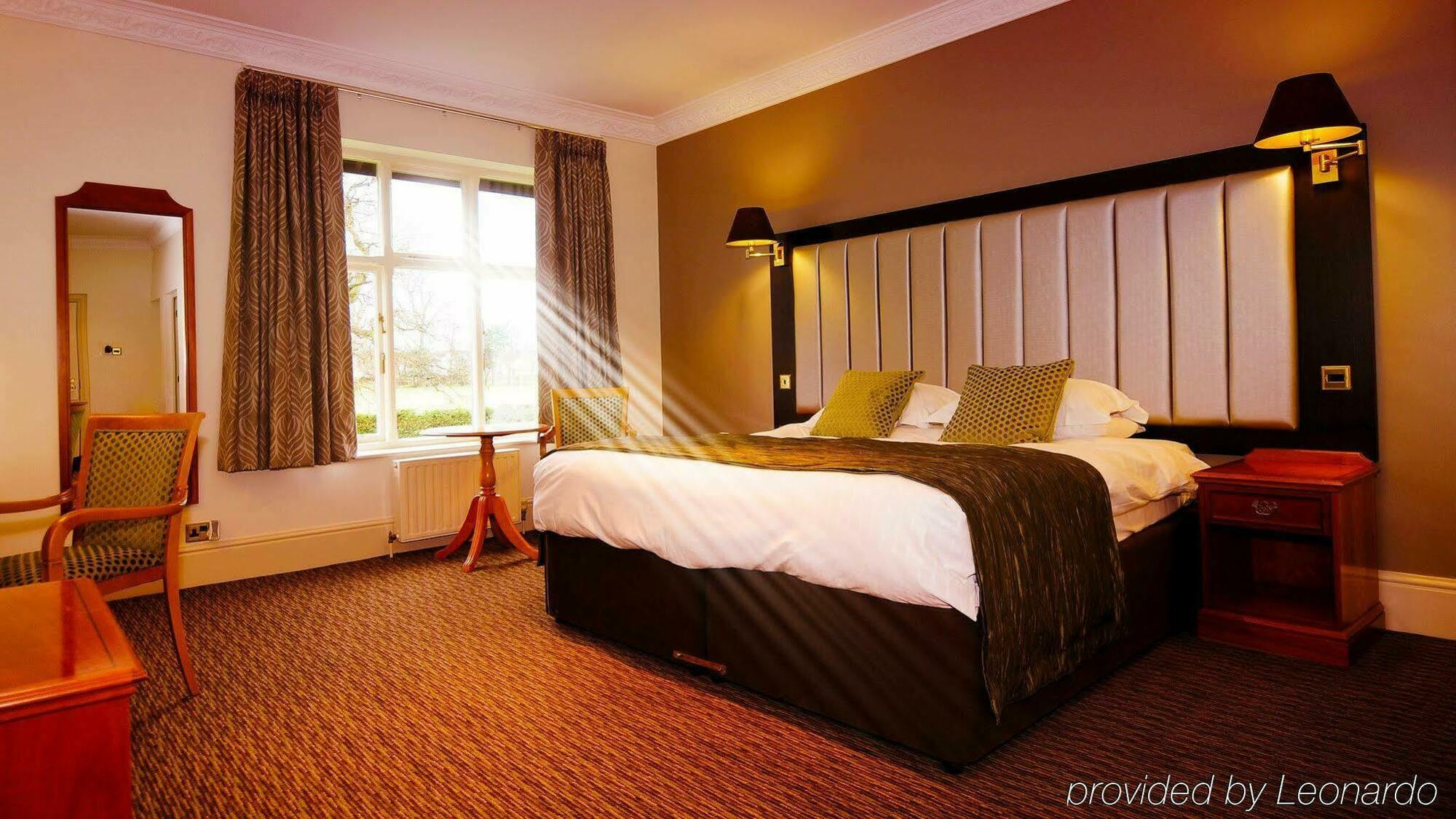 Pontlands Park Hotel Chelmsford Exterior photo